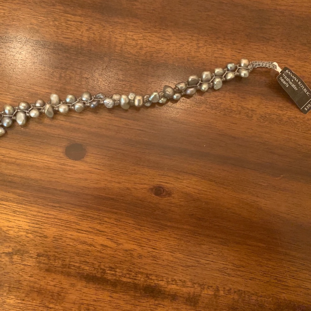 NWT Banana Republic Freshwater Pearl Bracelet